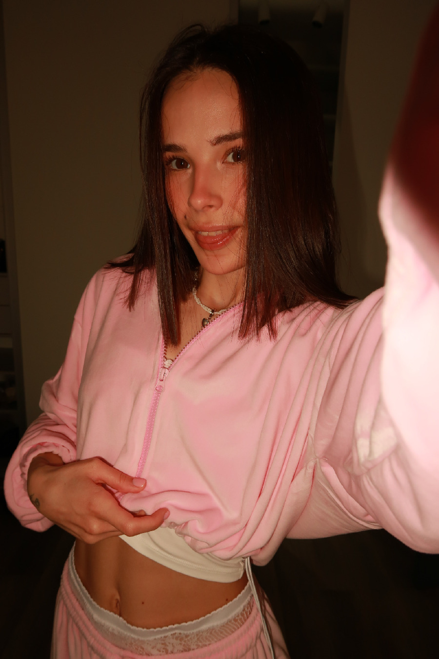 Tina brings the glow — live moments in Chihuahua